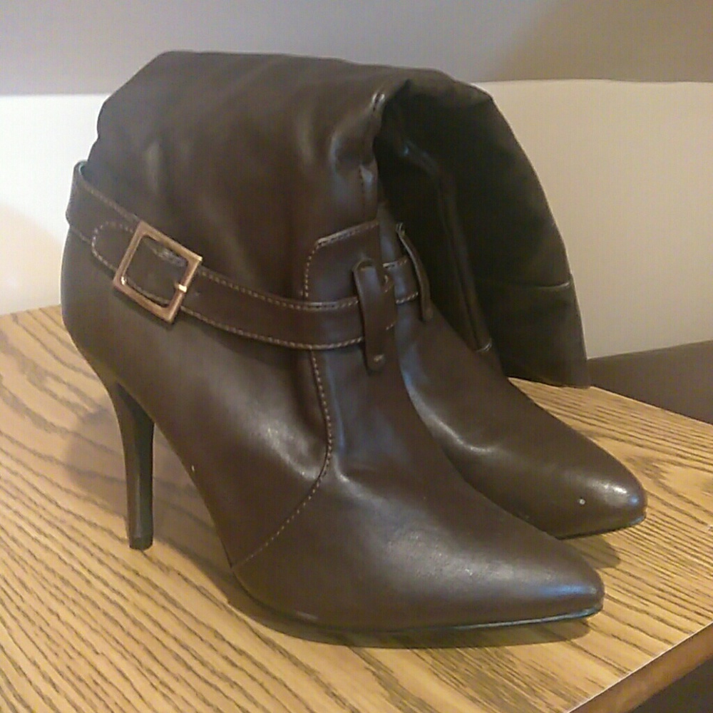 Womens boots